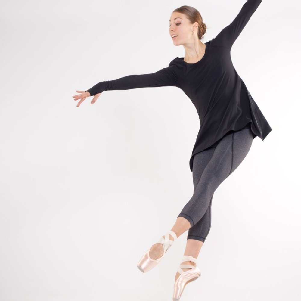 LULULEMON rehearsal crop legging grey